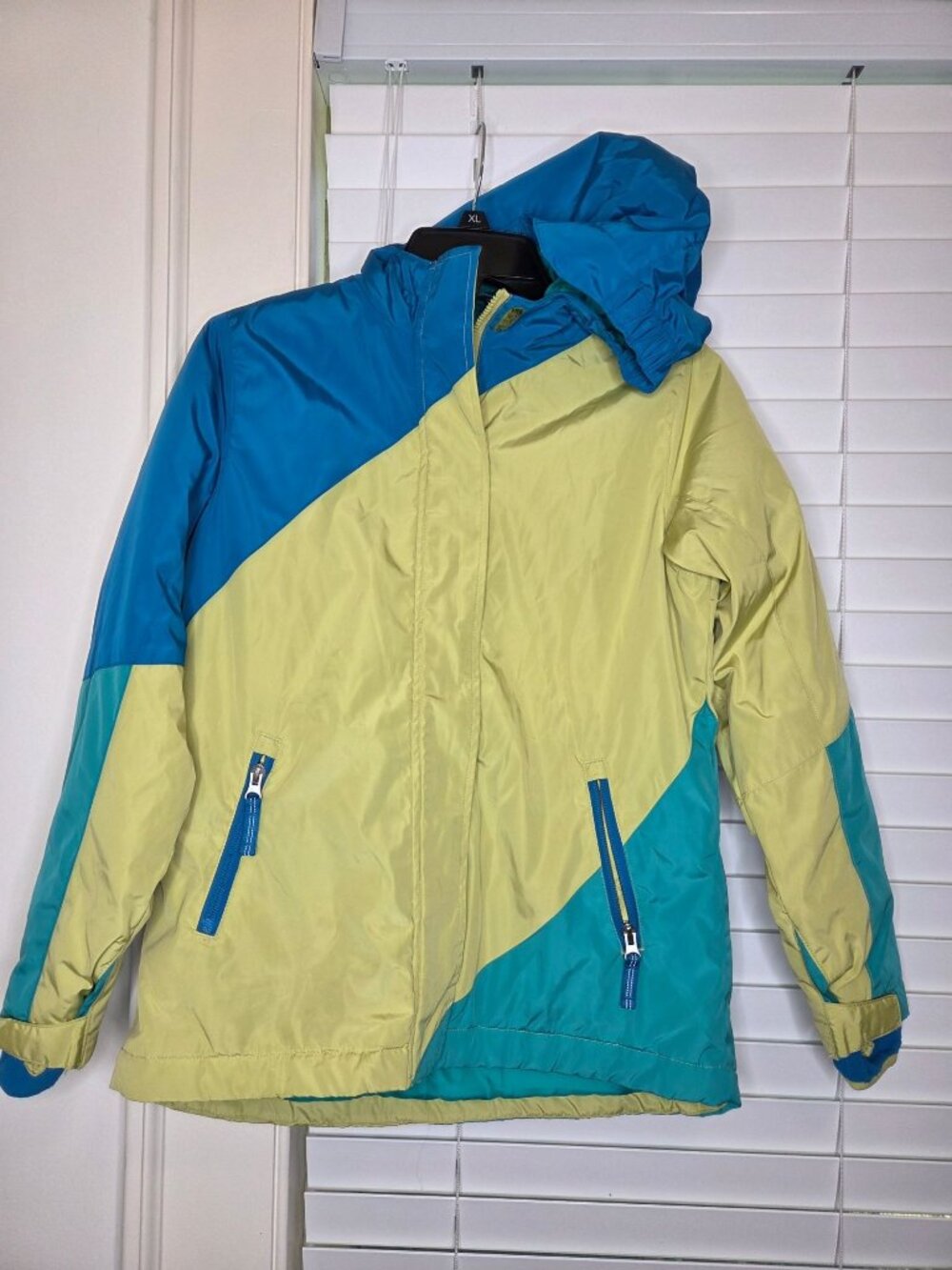 Lands End Kids Colorblock Winter Coat Hood Yellow Blue M (10-12) Polyester